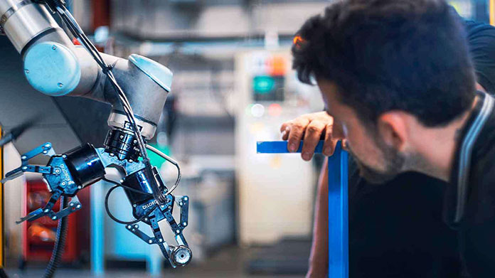 The Use of Collaborative Robots in the Electronics Manufacturing Industry